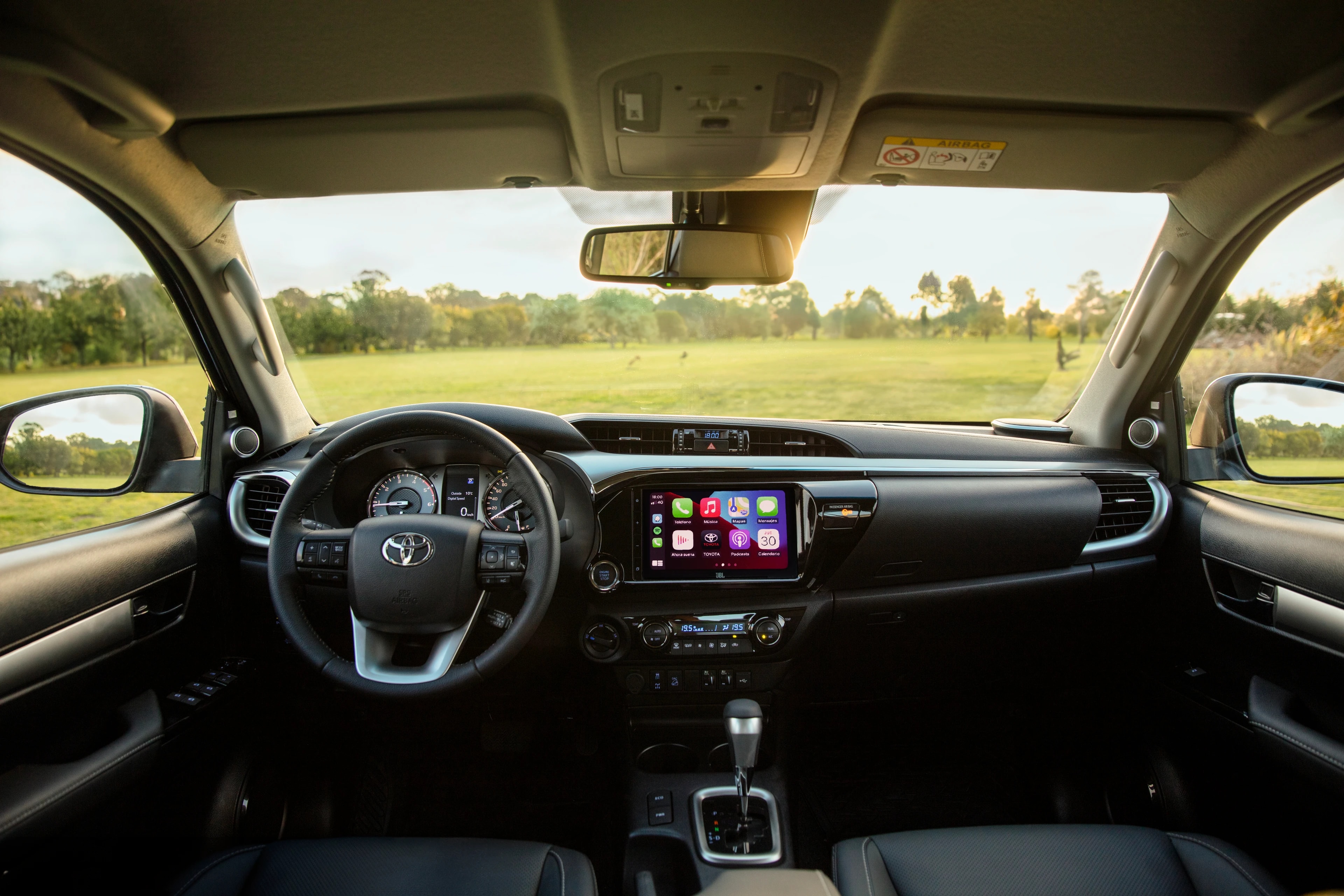 Toyota Hilux Cabine Dupla, foto 1 de 8